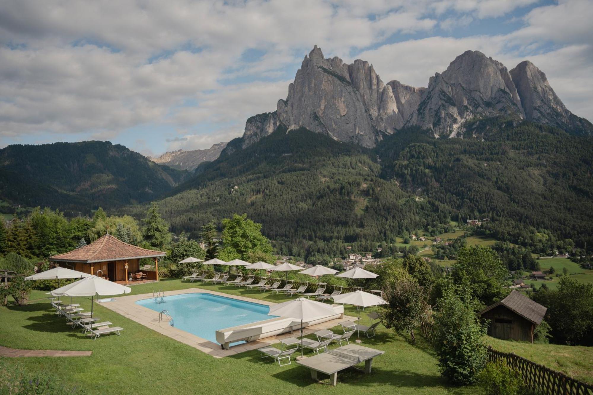 Mirabell Alpine Garden Resort & Spa Siusi Exterior foto